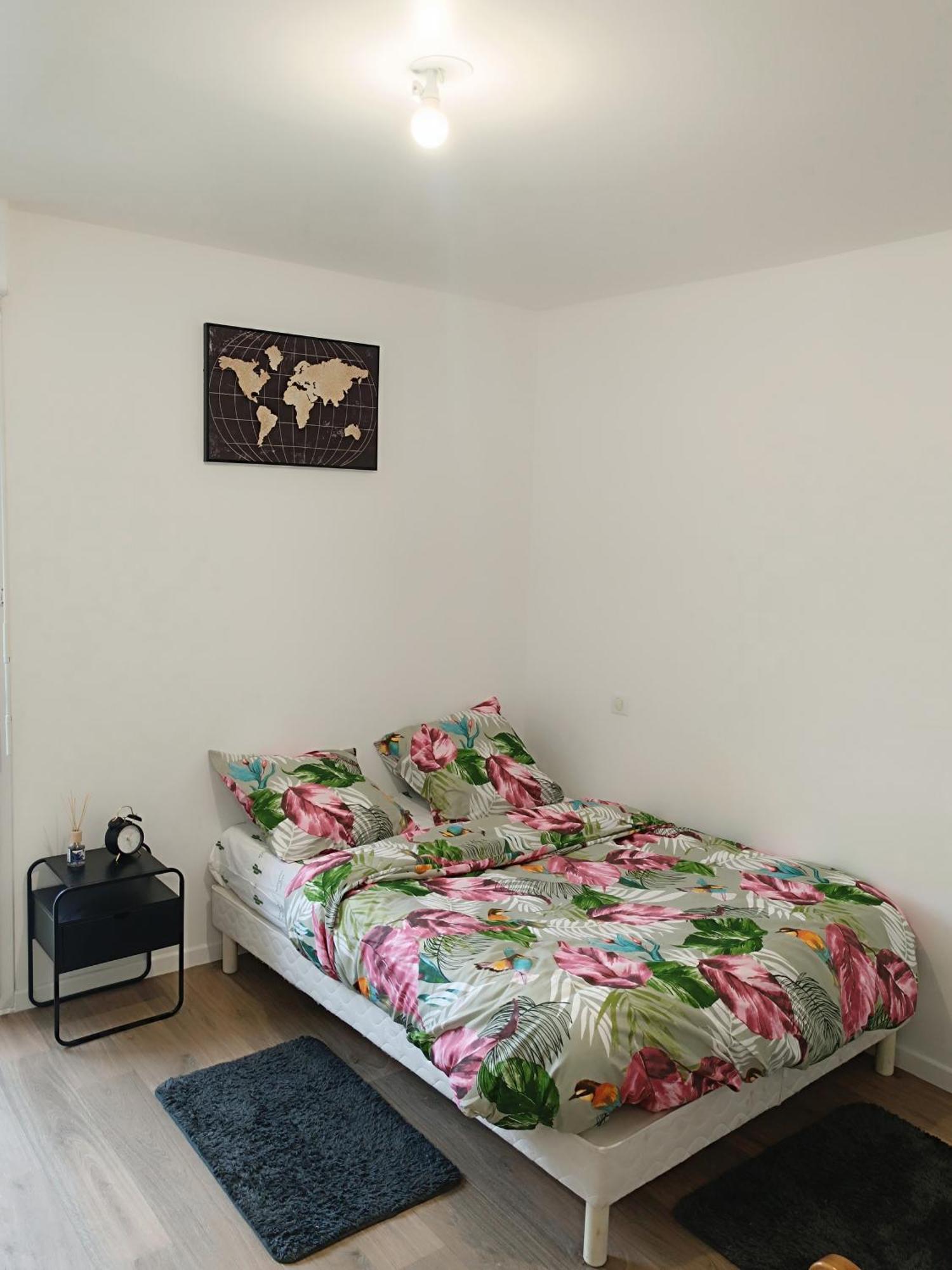 Chic Appartement F2 Conflans-Sainte-Honorine Exterior photo